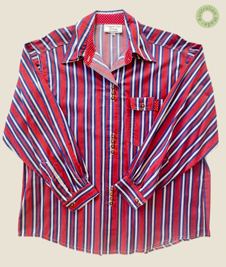 #110 – This professional shirt is crafted from a crisp, mid-weight fabric featuring a b
