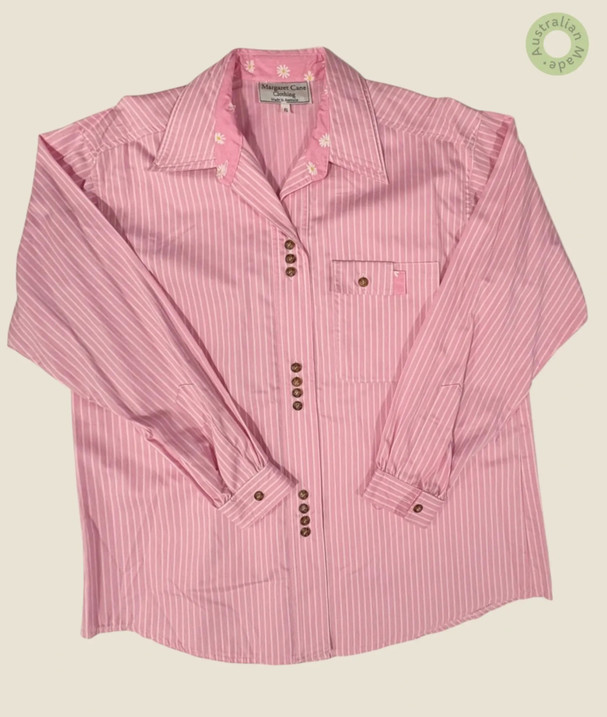 #123 – This professional shirt made on sligtly thicker cotton features a pink and white